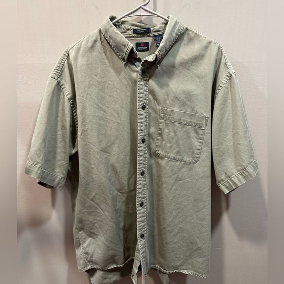 Arrow Performance Twill button down - Picture 1 of 7